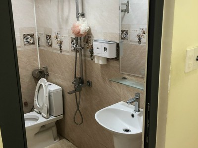Cho thuê chính chủ căn nhà 3.5 triệu-p7-đinh công tráng 2