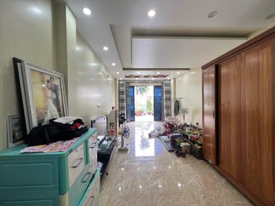 Bán nhà Mặt Đường Miếu Hai Xã, vị trí đẹp 4
