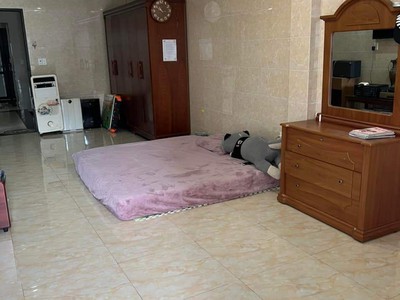 Bán nhà Mặt Đường Miếu Hai Xã, vị trí đẹp 1