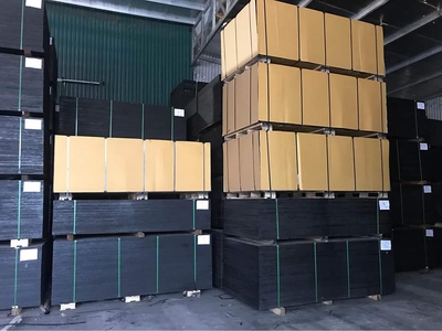 Ván ép phủ phim giá rẻ 250k tại thái bình 0