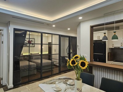 Cho thuê căn hộ D .leroi 59 Xuân Diệu 2 phòng ngủ đầy đủ nội thất 2