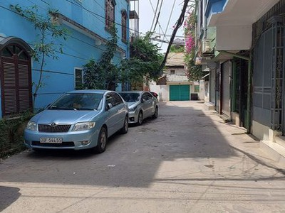 7 phòng-nhỉnh 4 tỷ nhà  nguyễn xiển-thanh xuân 54m x 4 tầng  mt  5.2m  ô tô gần 0