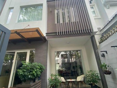Biệt thự kdc nam long tấn trường, tặng toàn bộ nội thất, p phú thuận q7 0