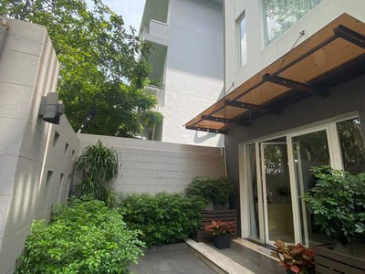 Biệt thự kdc nam long tấn trường, tặng toàn bộ nội thất, p phú thuận q7 3