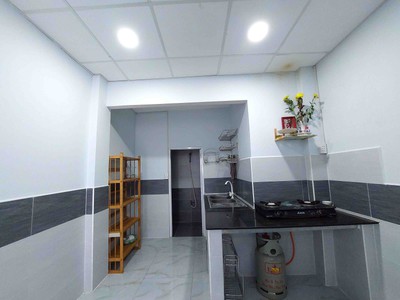 Bán nhà gần đường số 5, linh xuân, thủ đức 36m2, 2 tầng chỉ nhỉnh 2 tỷ giá siêu mềm 4