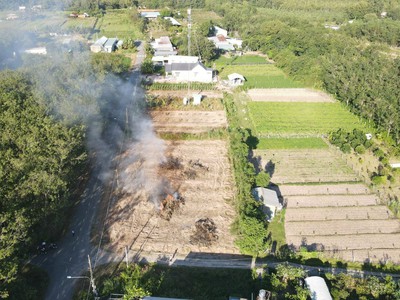 Đất ngân hàng thanh lý, mặt tiền đường nhựa rộng 6m 1