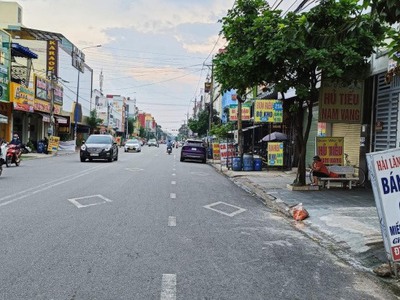 Chính chủ cần bán lô đất 100m2, SHR, khu dân cư đông đúc, rẻ hơn giá thị trường 0