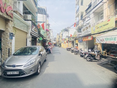 Mặt Tiền Phú Nhuận - Giáp Quận 1 - Khu Kinh Doanh Sầm Uất 0