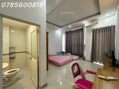 Nhà đẹp hẻm thông khu p.lô ô tô tới cửa tt nhà bè. dt 55m2 4,62 x12m giá 5,8 tỷ tl . 3