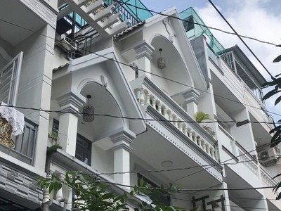 Nhà đẹp nhất khu em sống-nhà lê văn lương 4 tầng ở ngay 0