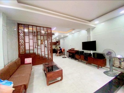 Bán nhà 2,5 tầng kiệt lê duẩn - hải châu - đà nẵng 0