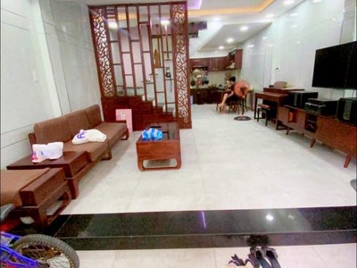 Bán nhà 2,5 tầng kiệt lê duẩn - hải châu - đà nẵng 2