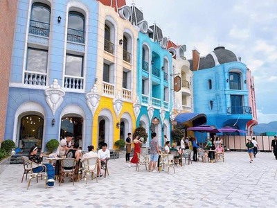 Cơ hội vàng cho các tiểu thương nhỏ lẻ được kinh doanh tại quần thể nghĩ dưỡng đẳng cấp 5 4