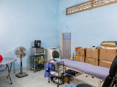 Bán nhà trệt hẻm 618 cách mạng tháng tám p11, q3  đối diện công viên lê thị riêng 2