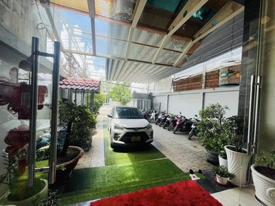 Khách sạn  mt trần văn mười - xuấn thới đông - hóc môn - diện tích khủng dòng tiền 3 tỷ/năm. 0