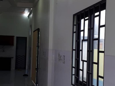 Cho thuê nhà nguyên căn 125m2, nằm ngay mặt tiền ngã tư ba la, nghĩa dõng, tp quảng ngãi. 1