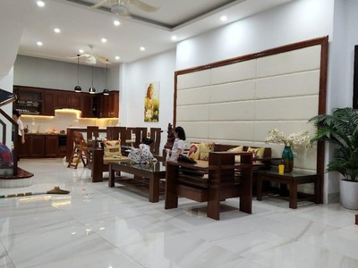 Foresa- Khung trời Âu giữa lòng Tây Hà Nội 1