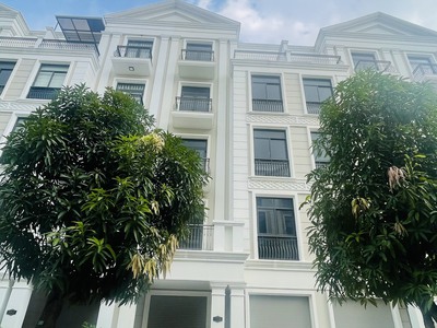 Bán lỗ nhà phố tp thủ đức, vinhomes grand park 144m2 bán 16,5 tỷ btp 3