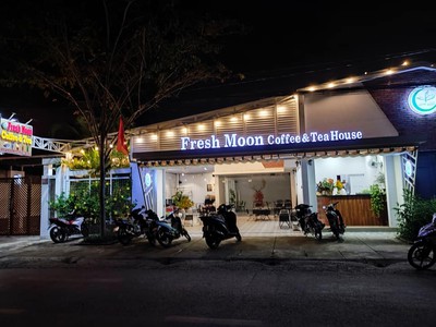 Cho thuê mặt bằng kinh doanh siêu xịn giá rẻ gần ngã 2 0