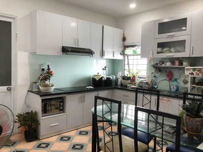 Cho thuê nhà nguyên căn trung tâm mặt tiền đường bình quới, phường 28, bình thạnh 1