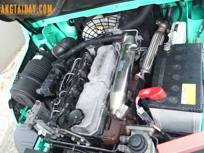 Xe nâng dầu 2.5 tấn hiệu Mitsubishi năm 2016 - máy zin toàn bộ 0