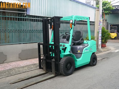 Xe nâng dầu 2.5 tấn hiệu Mitsubishi năm 2016 - máy zin toàn bộ 2