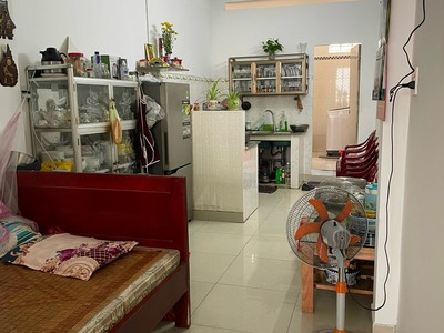 Bán nhà 3T 4PN Kiệt oto Hòa Cường , kiên cố ở ngay. Giá nhỉnh 2 tỷ . 2