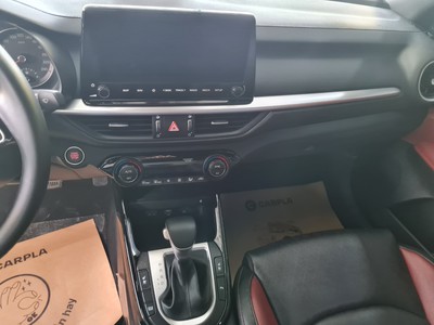 Cần bán Kia K3 1.6 Premium siêu mới, giá siêu mềm, Hỗ trợ sau bán hàng 3