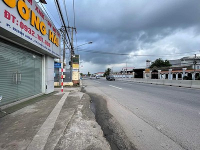 Bán căn gốc nhà mặt tiền đường dt741 kinh doanh mua bán gì cũng được thuộc định hòa, thủ dầu một 1