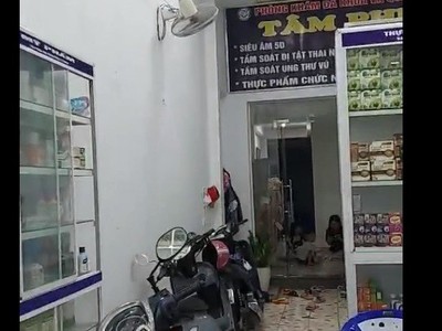 Cần sang lại nhà nguyên căn thuận tiện kinh doanh 2
