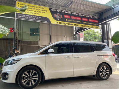 Cần bán xe cá nhân, chỉ chạy gia đình Kia Sedona 2016 số tự động 8