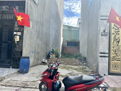 Đất trống hẻm xe hơi - 70m2 - xây dựng tự do - võ văn vân - ngộp - 3 tỷ 350 0