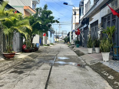 Đất trống hẻm xe hơi - 70m2 - xây dựng tự do - võ văn vân - ngộp - 3 tỷ 350 3