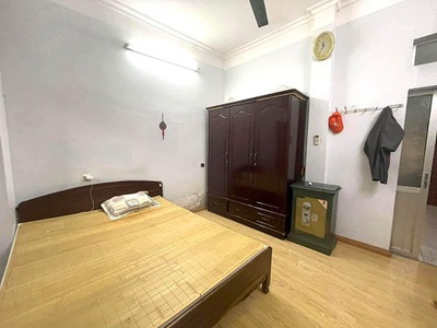 Chính chủ cho thuê nhà số 32 ngõ 30 phố trần hữu tước, phường nam đồng, đống đa, hà nội. 3