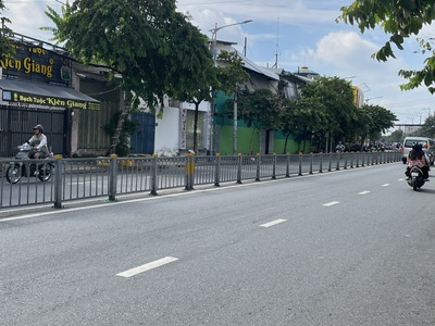 Bán nhà hxh phạm văn chí, 51m2, gần trường học, bệnh viện, nhỉnh 4 tỷ. 0