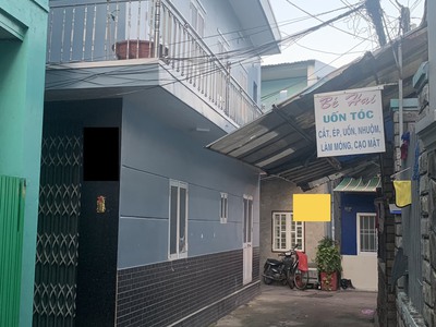 Chủ gửi bán đất tặng ngay căn nhà 1 tầng, địa chỉ : hương lộ - ngọc hiệp - nha trang. 2
