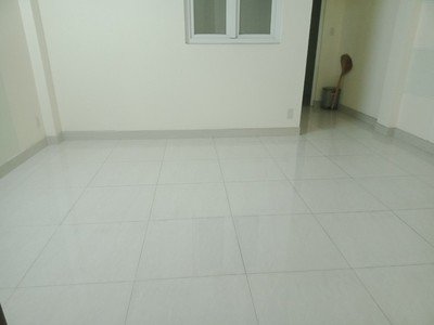 Cho thuê phòng trọ thoáng mát sạch sẽ có máy nước nóng lạnh ngay mặt tiền đoàn văn bơ, quận 4 0