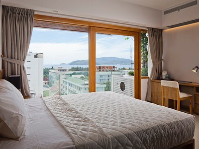 Bán gấp khách sạn 3  khu phố tây, hướng đông nam, trung tâm tp. nha trang giá giảm sâu 3