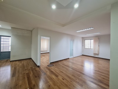 Bán căn chung cư thanh bình, 80m2, mới đẹp, rẻ nhất chỉ 1ty7 0