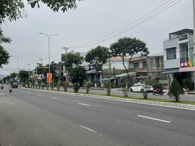 Sập hầm - nhà đường mặt tiền nguyễn lương bằng, quận liên chiểu 2