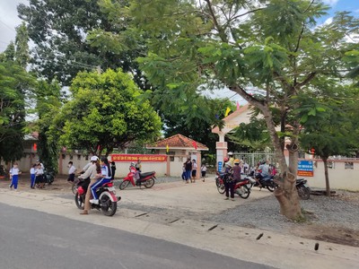 Bán đất trung tâm Dầu Tiếng Bình Dương, sau chợ Định Hiệp, thổ cư toàn bộ, Đối diện trụ sở công an 3