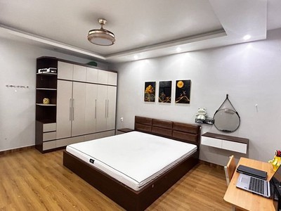 Bán nhà thiên lôi, 60m 4 tầng giá 3.4 tỉ full nội thất, đang cho thuê lâu dài 3