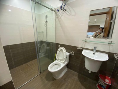 Cho thuê căn hộ 1 ngủ giá cực hấp dẫn tại Waterfront  chỉ 5.5tr 3