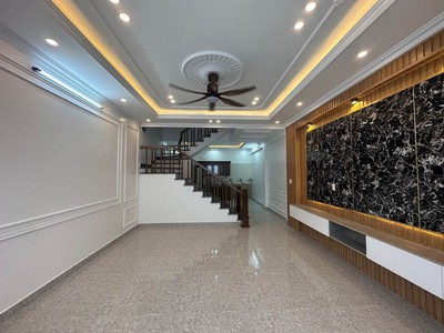 Cần bán căn Nhà 3 tầng xóm nam  Hoàng Mai - ĐồngThái - An Dương. 0