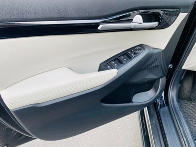 Cập Bến Em Hàng Siêu Lướt Kia Seltos 1.6 Premium. 4