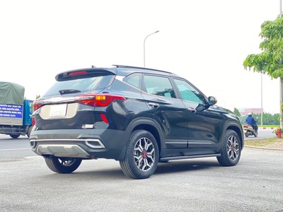 Cập Bến Em Hàng Siêu Lướt Kia Seltos 1.6 Premium. 6