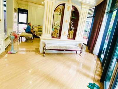 ĐẸP, Ở ĐẲNG CẤP biệt thự sân vườn KĐT Dịch Vọng Cầu Giấy, full nội thất, 268m5t có hầm 76 tỷ 3