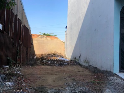 Mình cần chuyển nhượng lại lô đất 58.5m2 giá 3.04 tỷ, sau lưng kdc an lạc shr 1