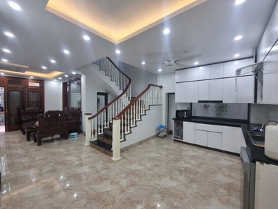 Bán gấp lk mễ trì, 85m2, 4t, đã hoàn thiện đẹp, giá rẻ 0