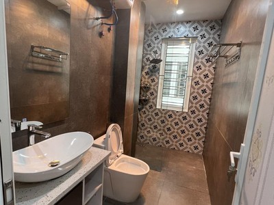 Nhà miếu hai xã xây mới độc lập 4 tầng siêu đẹp , ô tô đỗ cửa ngày  đêm 2